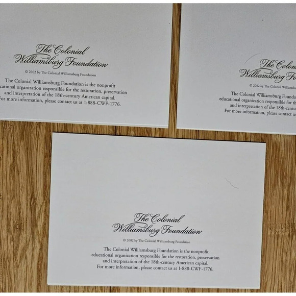 Colonial Williamsburg Foundation Set of 13 Blank Greeting Cards Assorted Wreaths - Picture 8 of 8